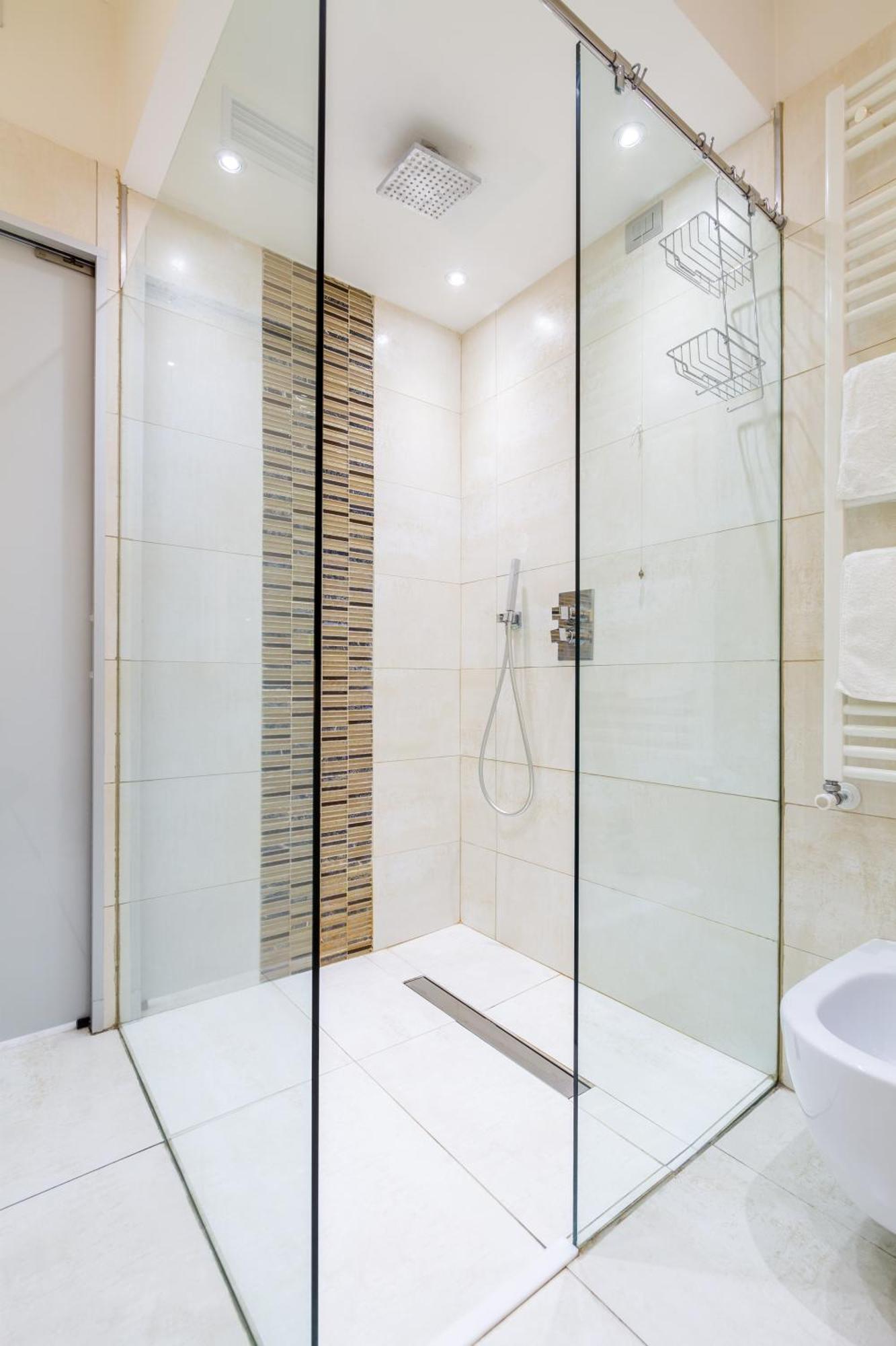 I Della Apartment Милано Екстериор снимка